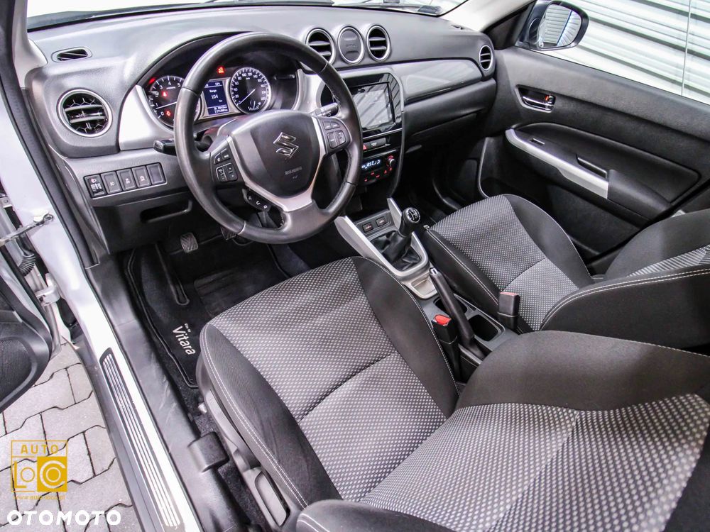 Suzuki Vitara 1.6 Premium 2WD - 17
