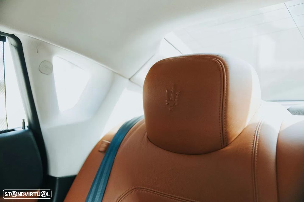 Maserati Quattroporte D Auto - 28