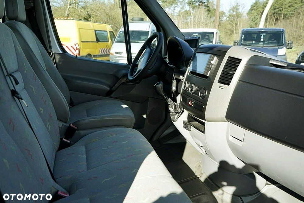 Volkswagen Crafter - 17