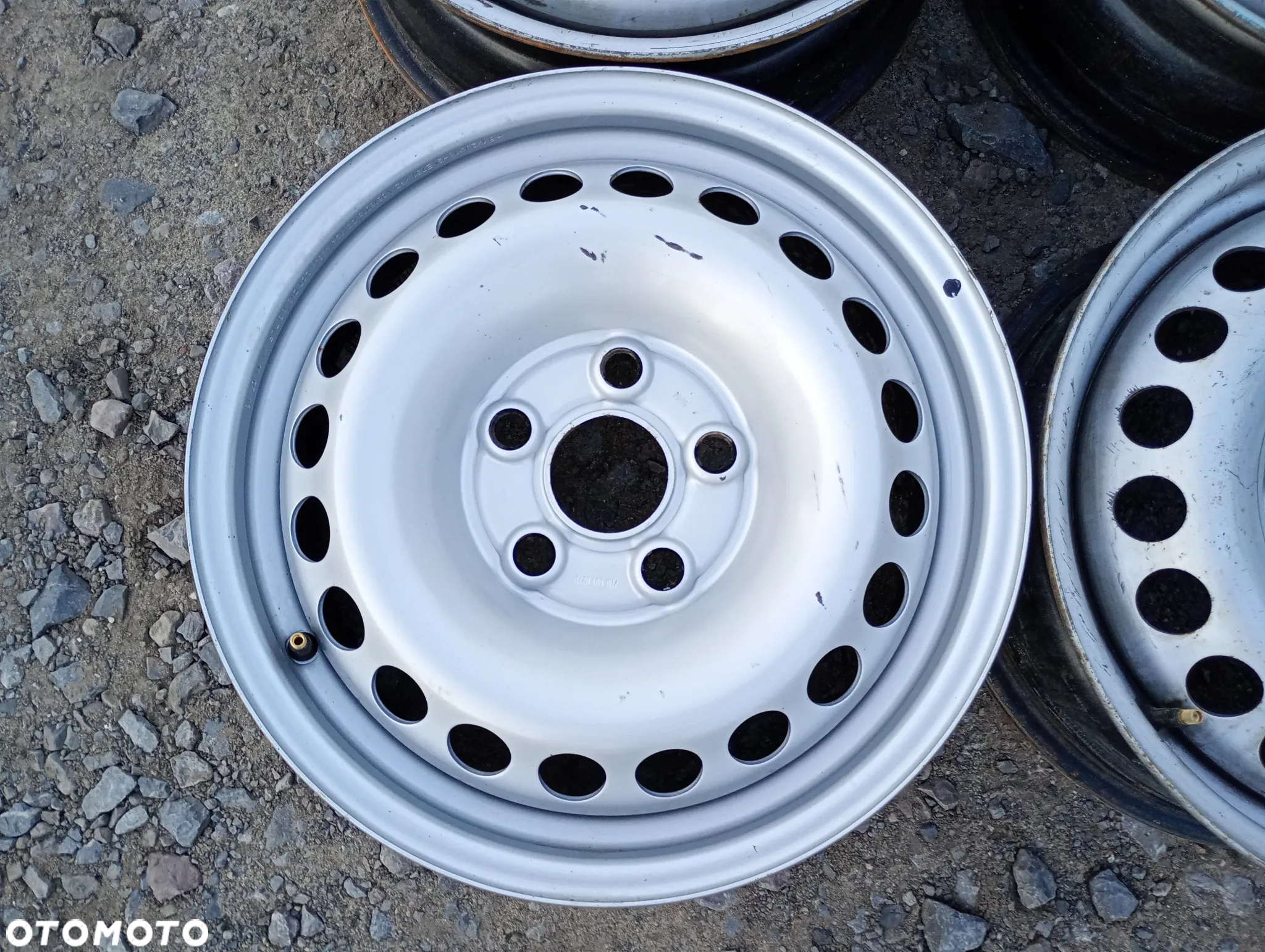 Felgi 16 cali  oryg. VW T5  T6 CRAFTER II AMAROK I MULTIVAN 6.5J  ET51 5x120  Super Stan - 5