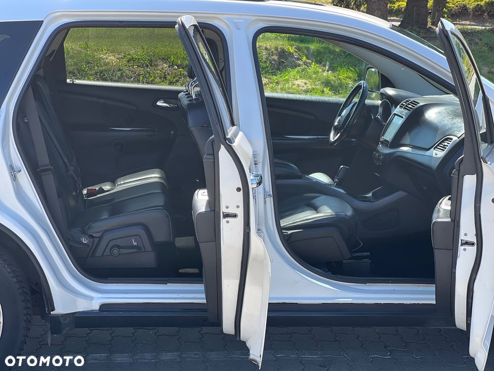 Fiat Freemont 2.0 Multijet Black Code AWD - 25