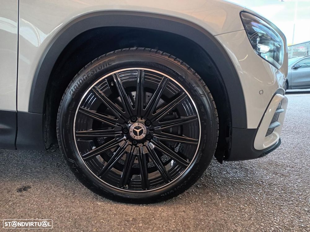 Mercedes-Benz GLB 220 d 4Matic AMG Line - 5