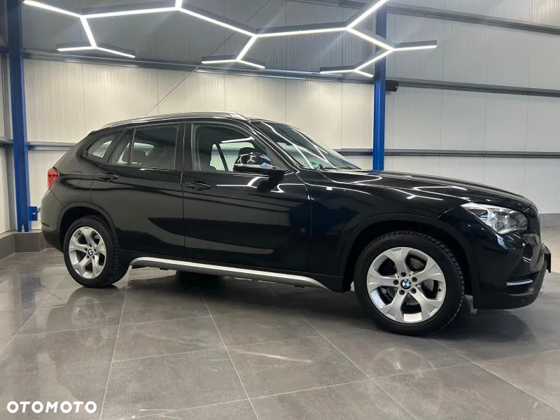 BMW X1 xDrive18d xLine - 8