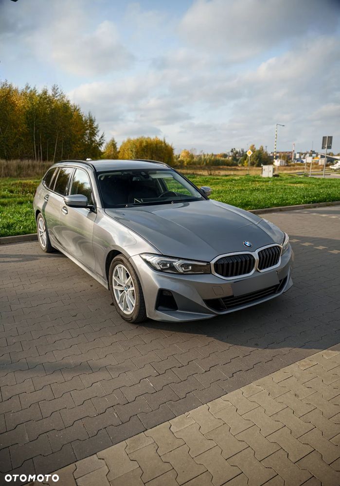BMW Seria 3 318d MHEV - 7