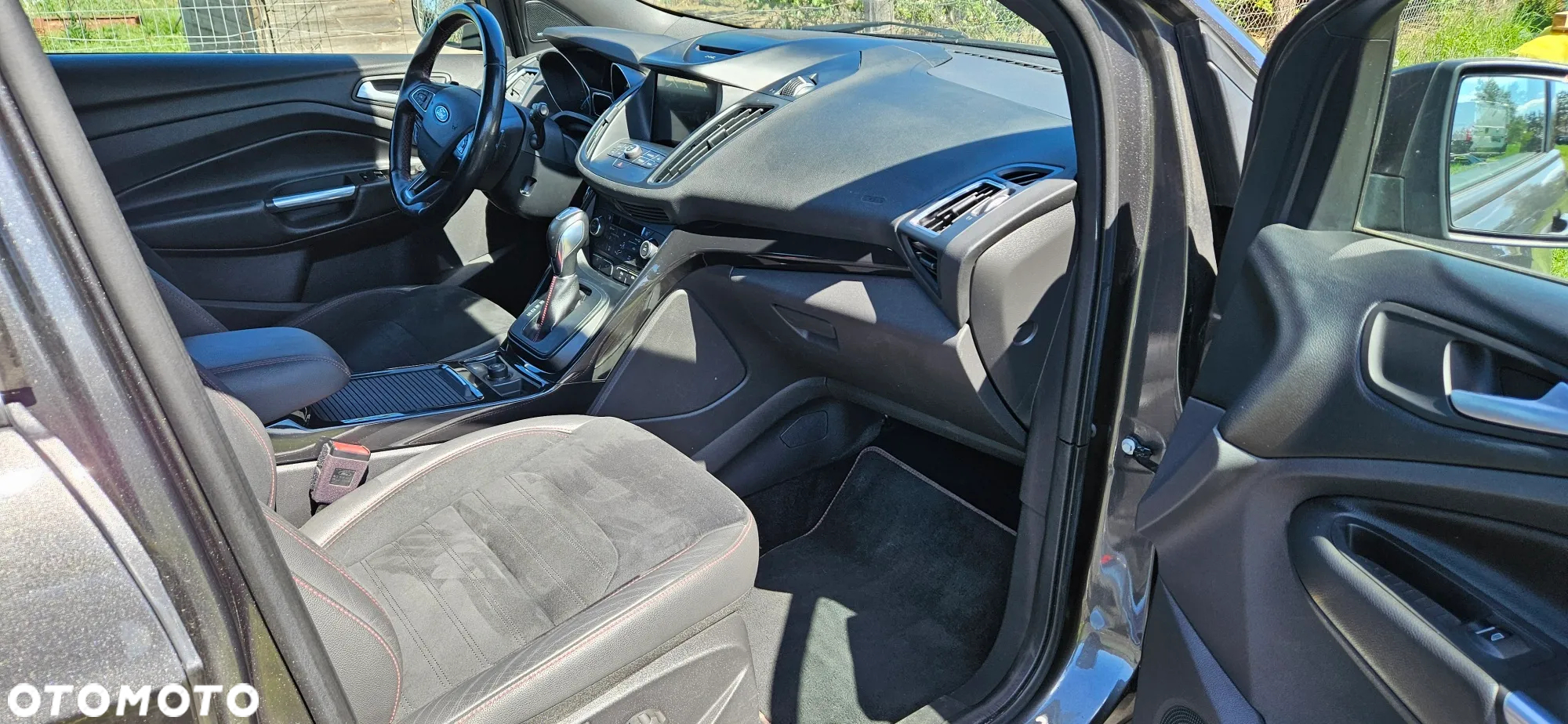 Ford Kuga 2.0 TDCi AWD ST-Line Black - 11