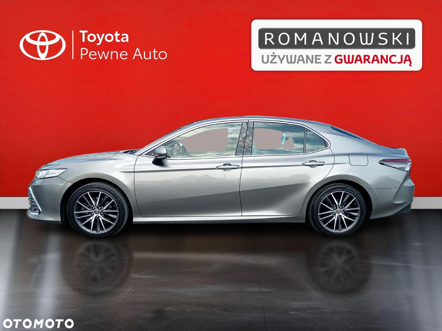 Toyota Camry 2.5 Hybrid Executive CVT - 17