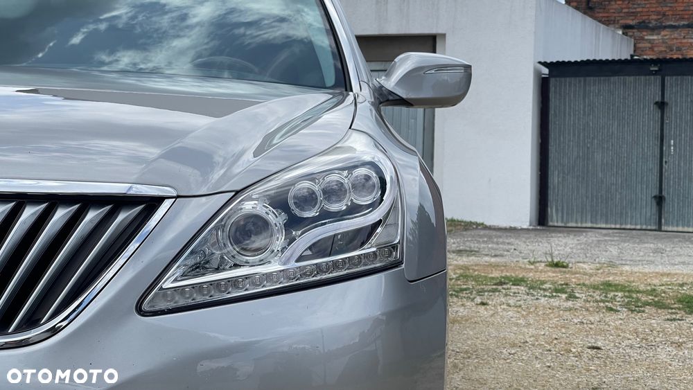 Hyundai Equus - 8