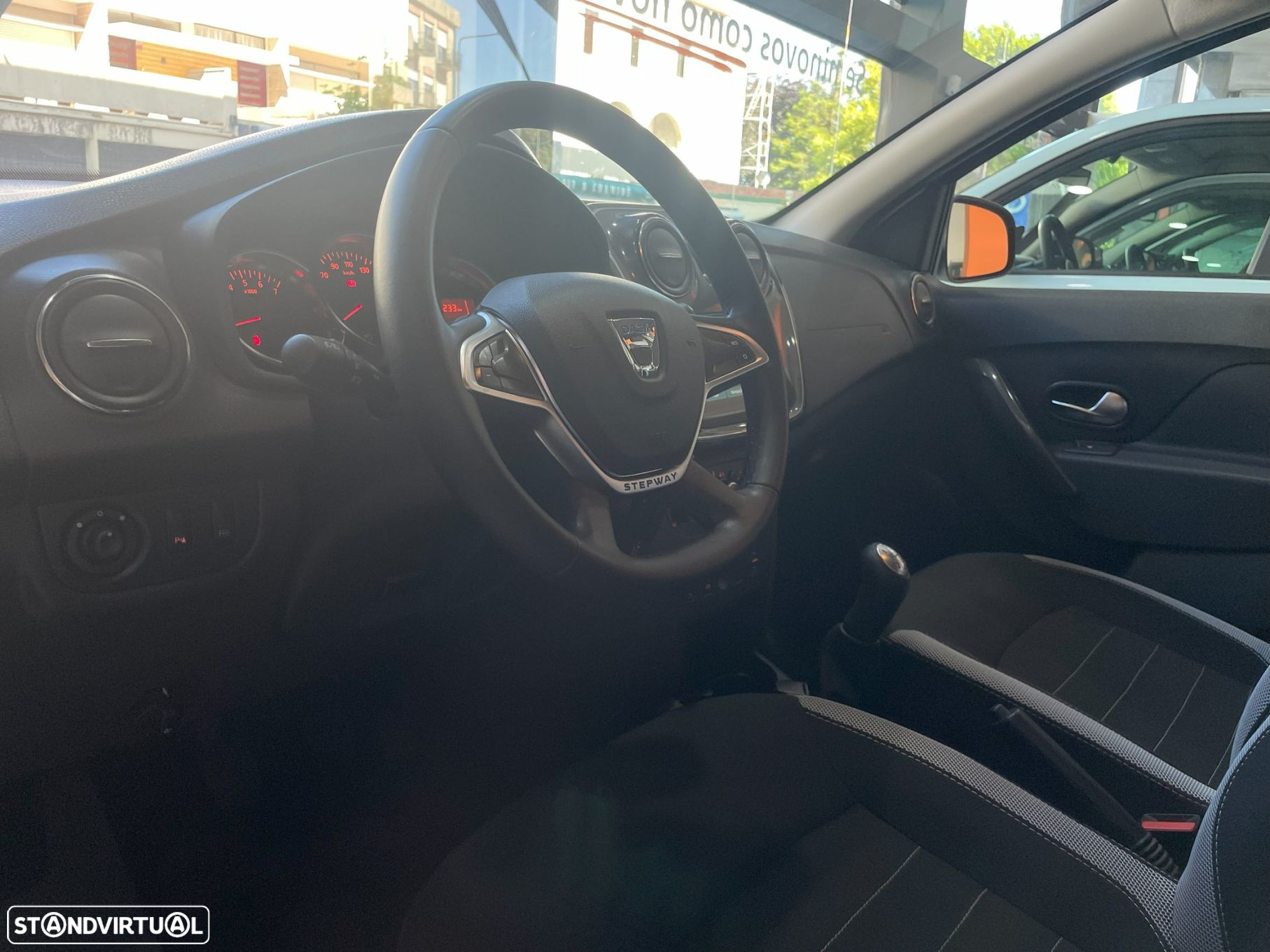 Dacia Sandero 0.9 TCe Comfort - 12