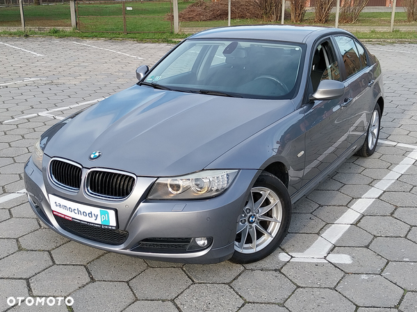 BMW Seria 3 318d