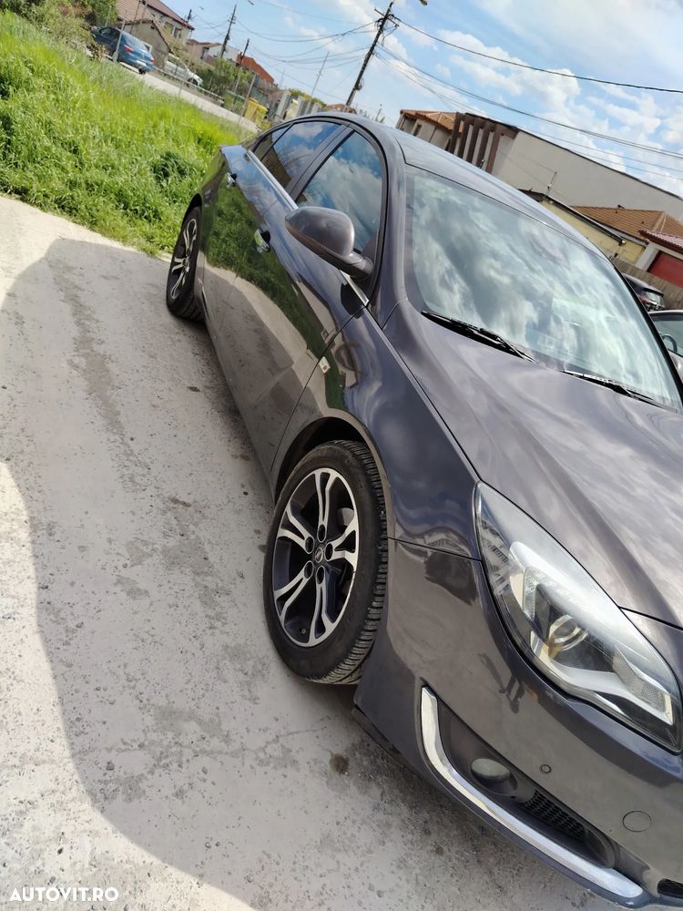 Opel Insignia 2.0 CDTI ECOTEC ECOFLEX Start/Stop - 6