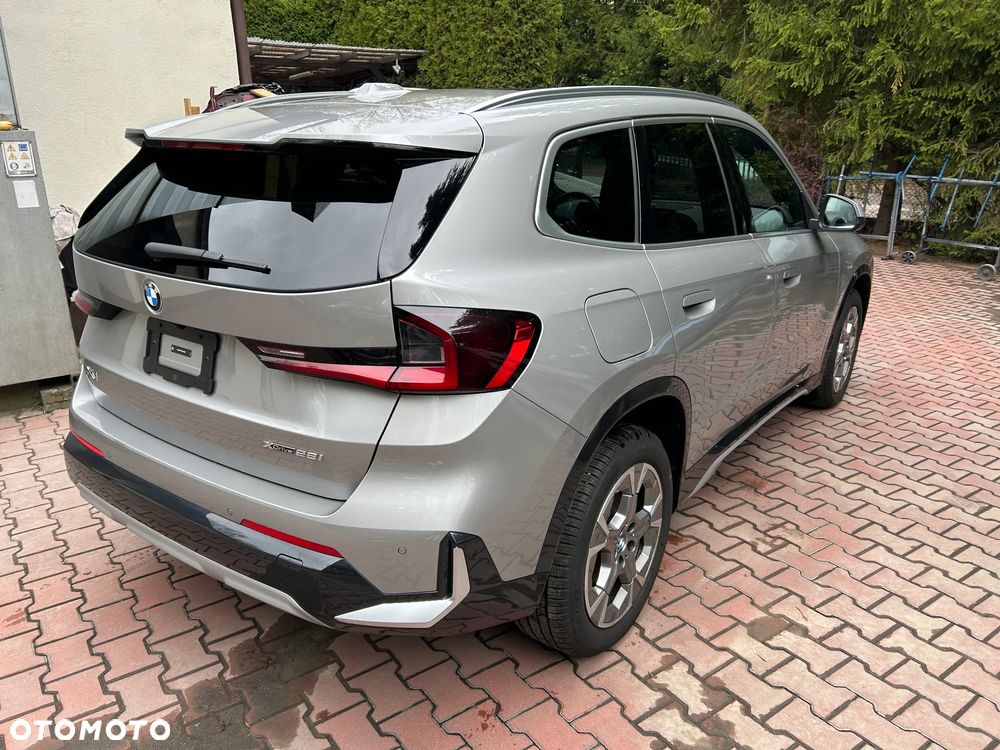 BMW X1 xDrive25i xLine sport - 4