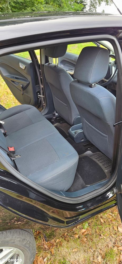 Ford Fiesta 1.4 TDCi Ambiente - 6