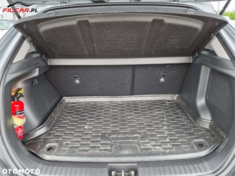 Hyundai Kona - 21