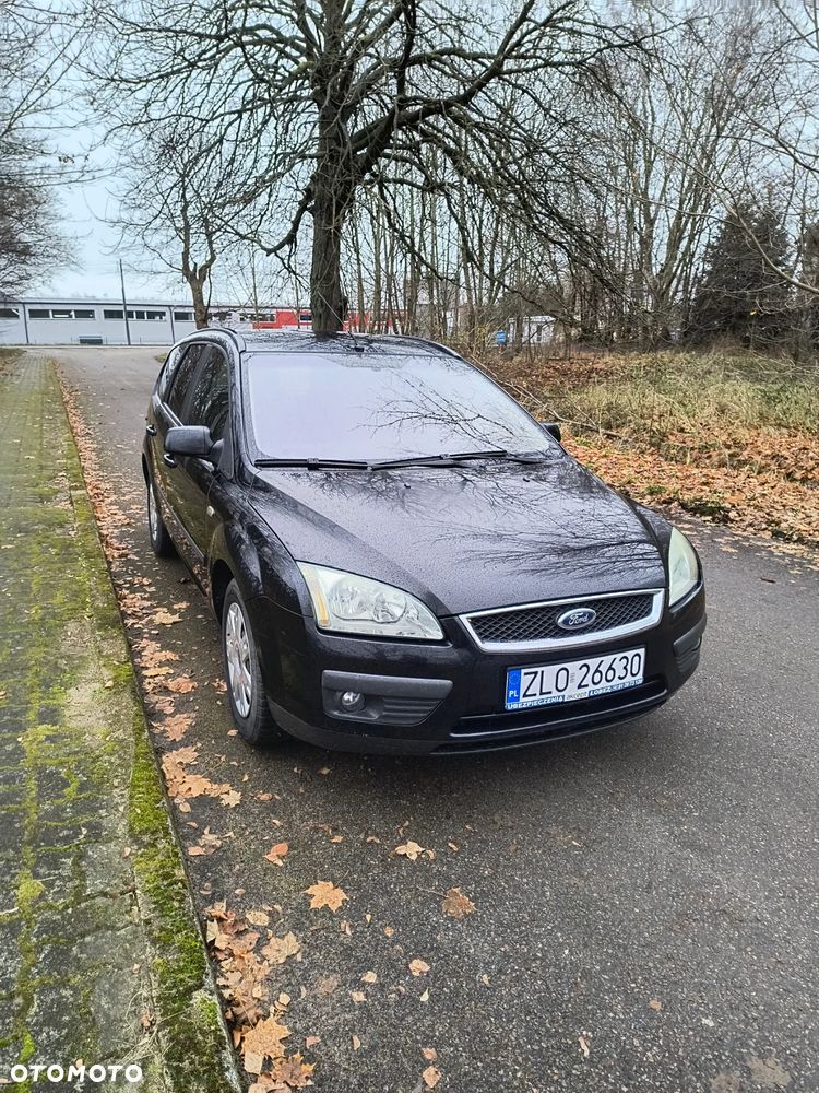 Ford Focus 1.8 FF Ambiente - 9