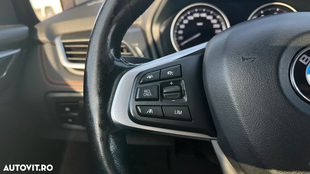 BMW Seria 2 218d xDrive AT - 18