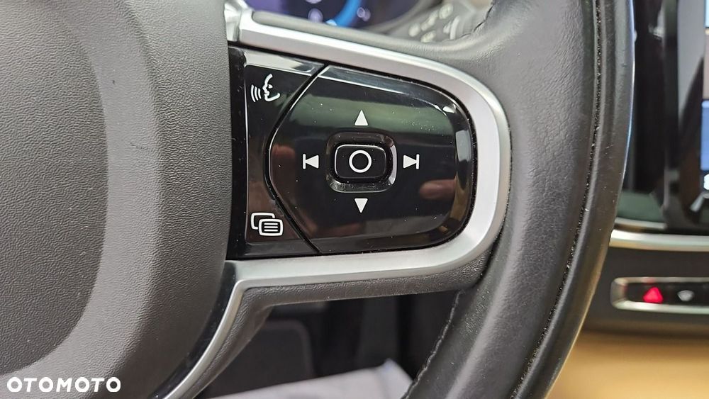 Volvo V90 Cross Country B5 D AWD Core - 16