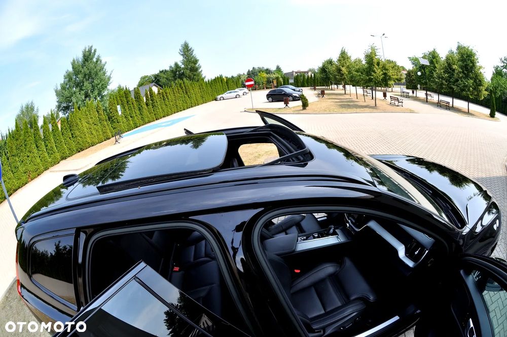 Volvo XC 60 B5 D AWD Ultimate Dark - 3