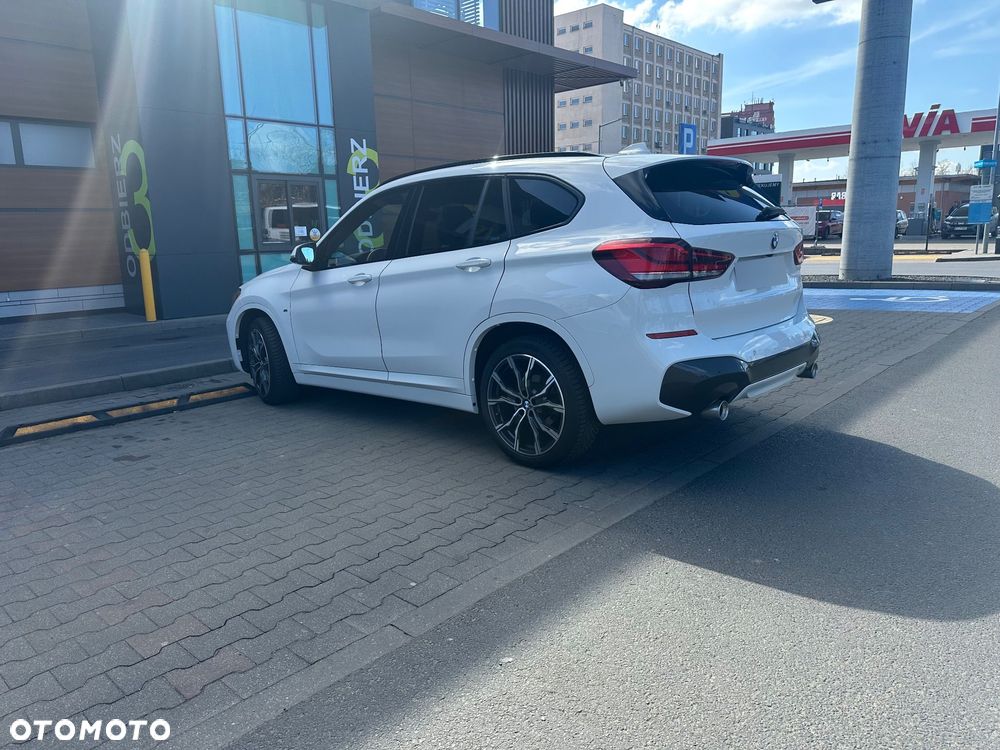 BMW X1 sDrive18d M Sport - 4