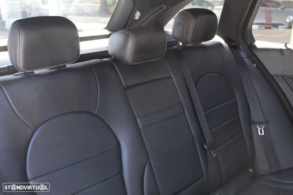 Mercedes-Benz C 200 d Station 7G-TRONIC AMG Line - 24