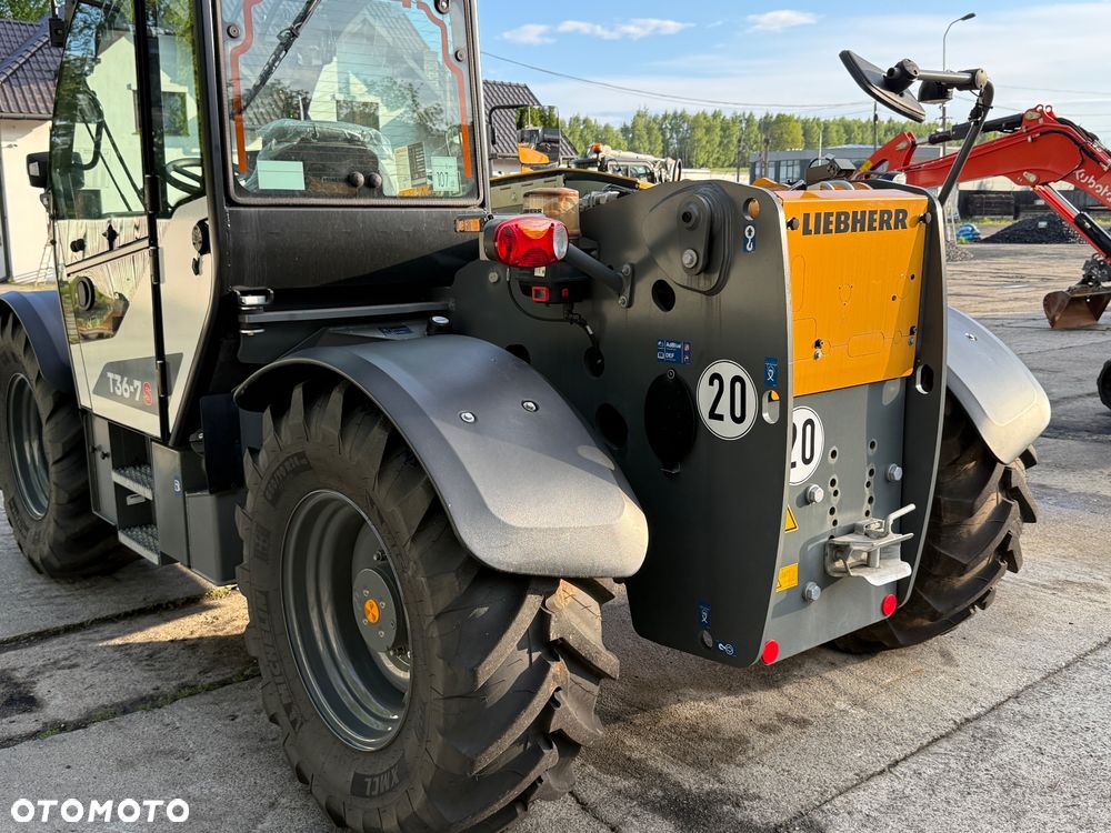 Liebherr Ładowarka Teleskopowa T36-7s - 17
