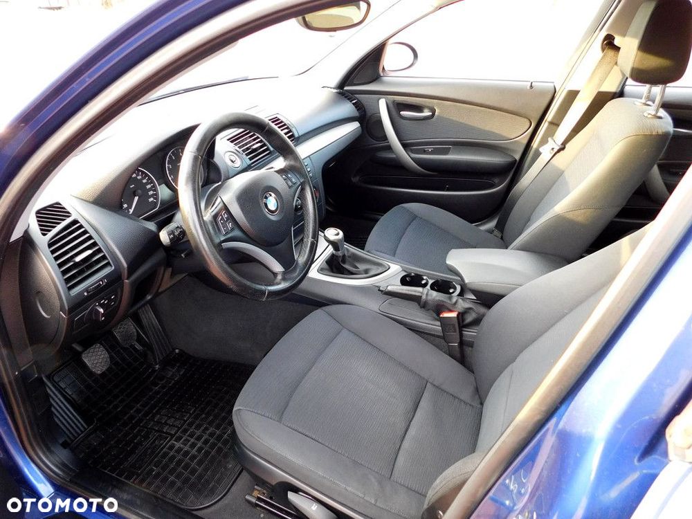 BMW Seria 1 - 17