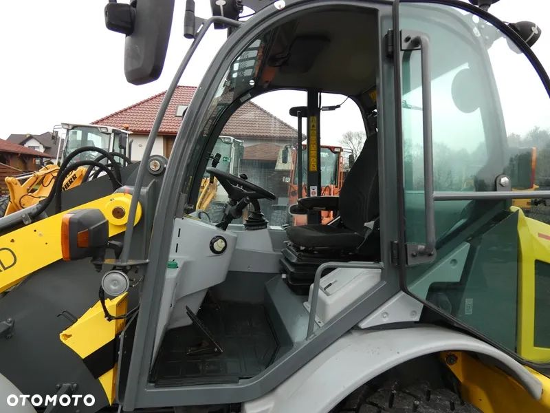 Kramer 750 z Niemiec / 2014r Bez DPF / 5.014MTG / - 12