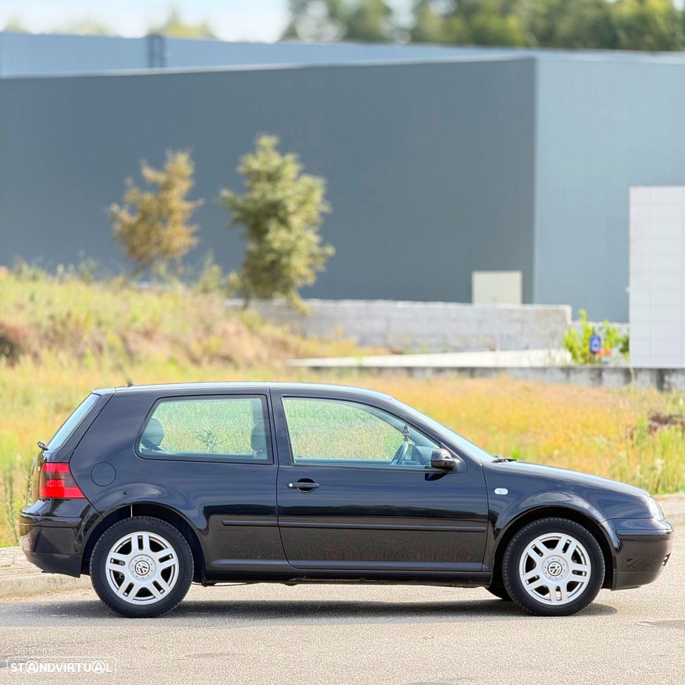VW Golf 1.6i 25 Anos - 1