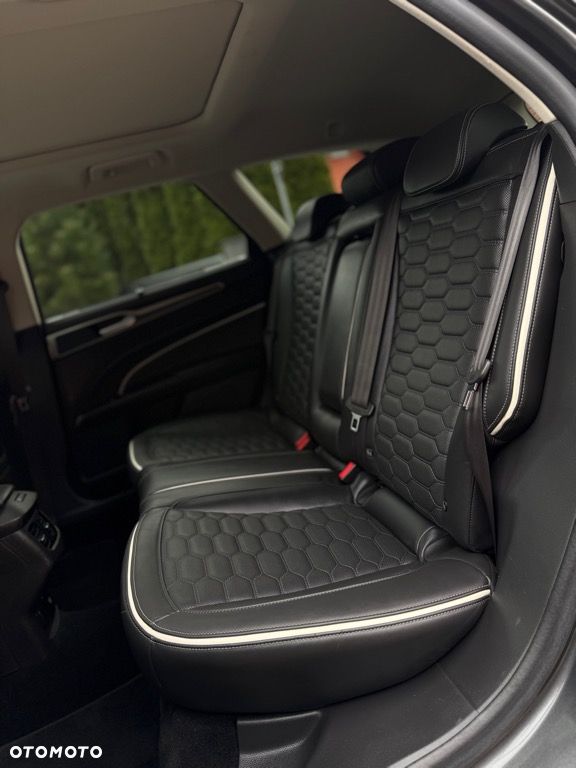 Ford Mondeo 2.0 TDCi PowerShift-Aut Allrad Vignale - 32