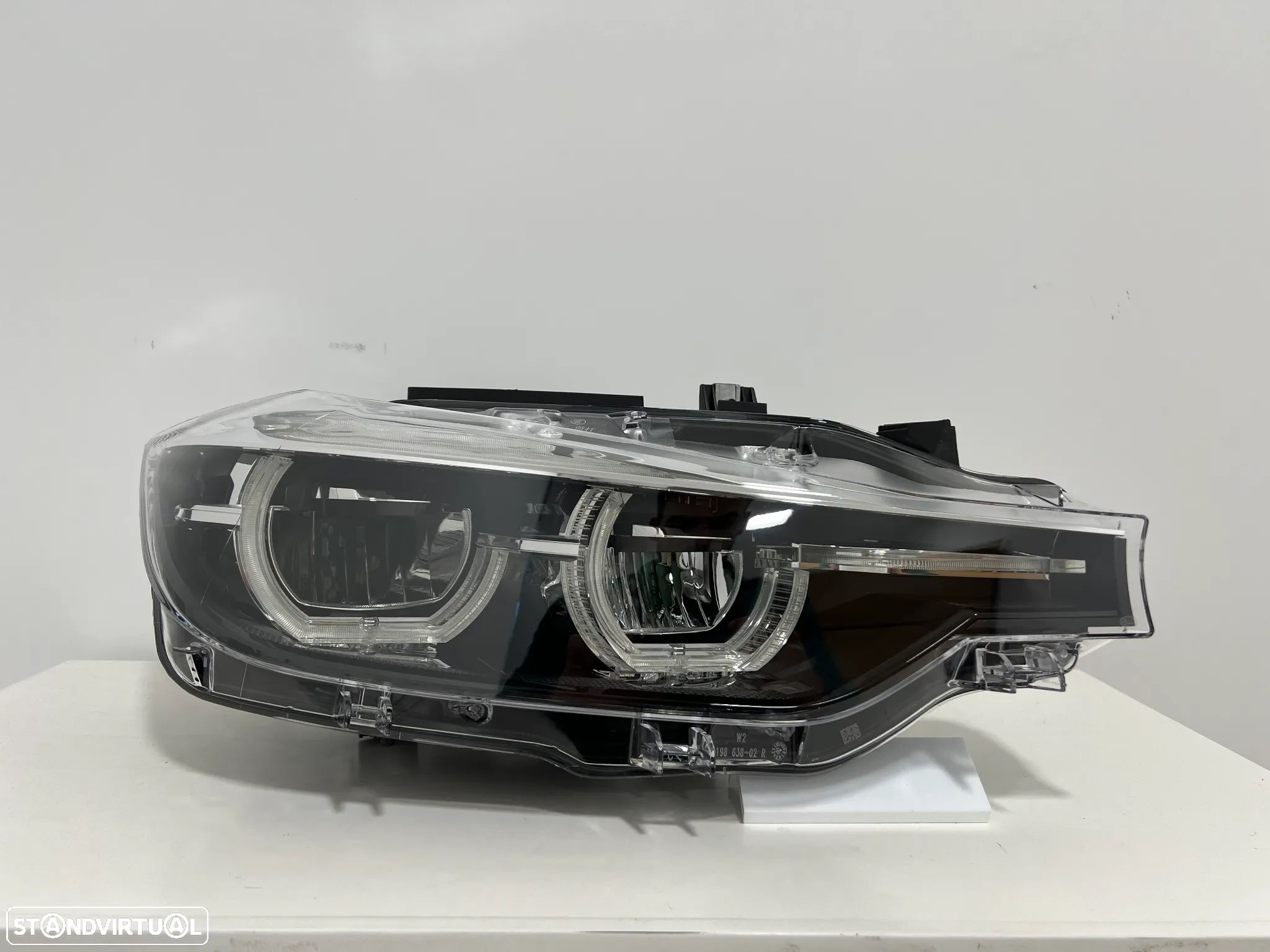 Farol Otica BMW Serie 3 F30/F31 Original Direito Full Led (Black) - 1