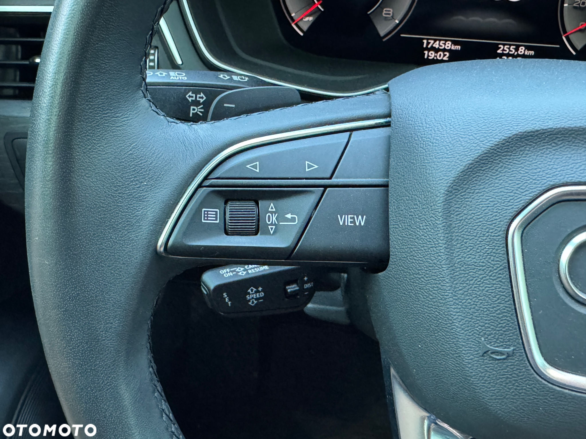 Audi A4 45 TFSI quattro S tronic S line - 27