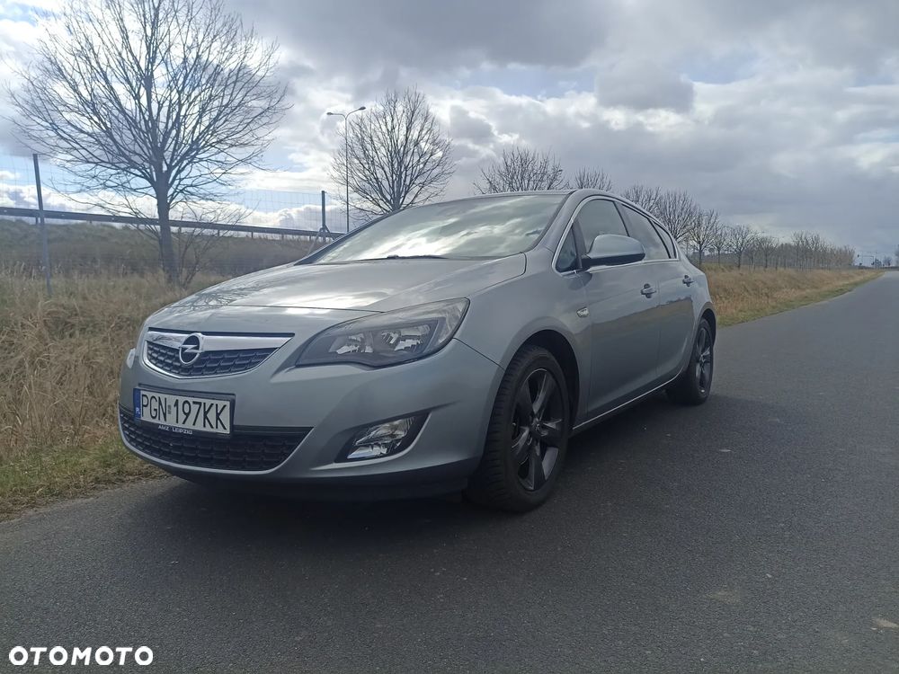 Opel Astra - 1