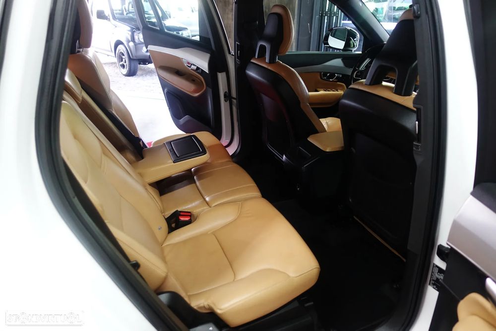 Volvo XC 90 2.0 D4 Inscription - 34