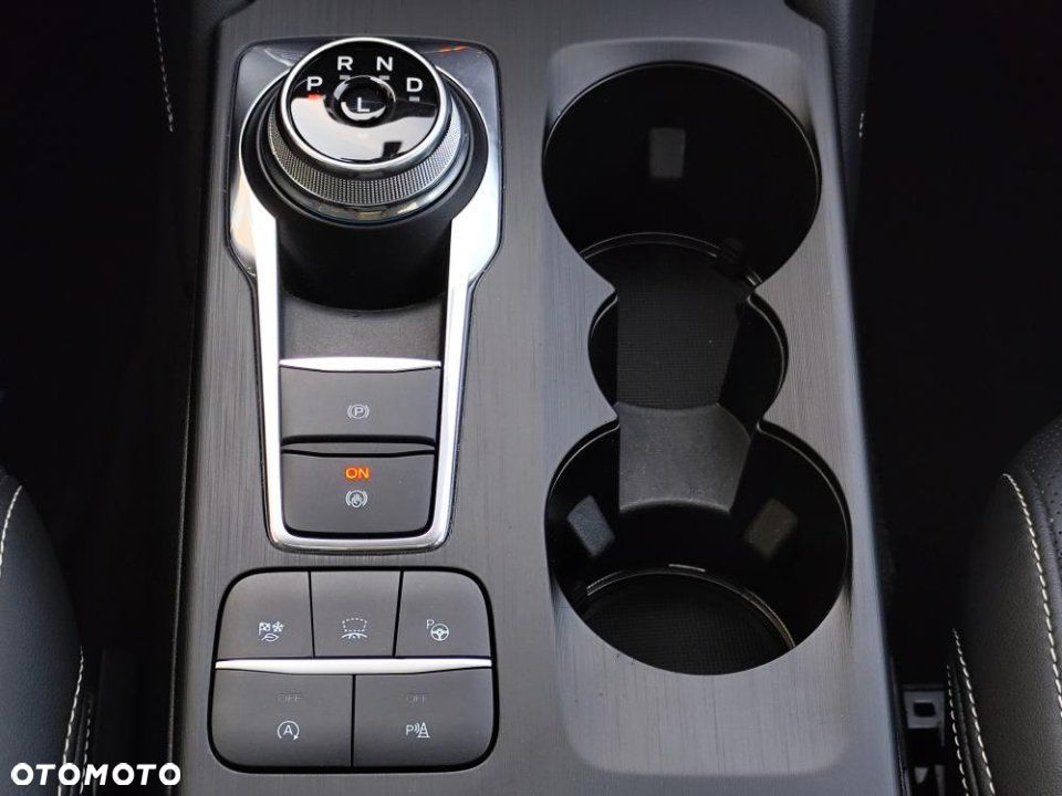 Ford Kuga - 19