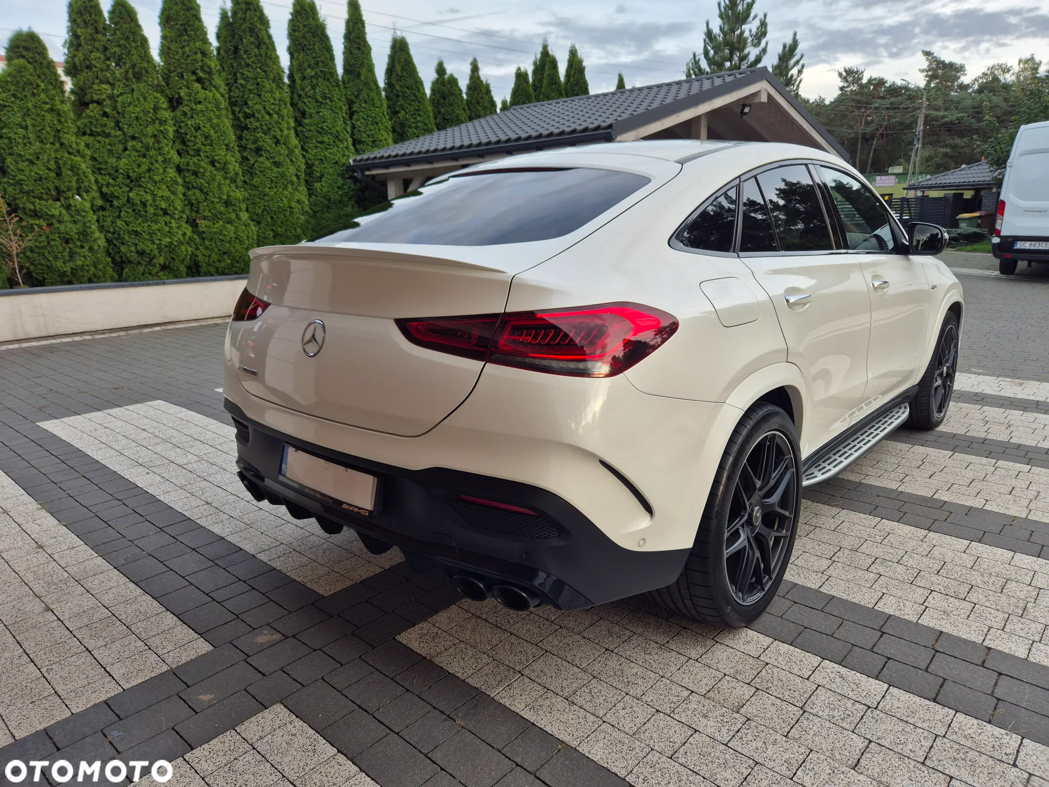 Mercedes-Benz GLE AMG Coupe 53 4-Matic Premium Plus - 14