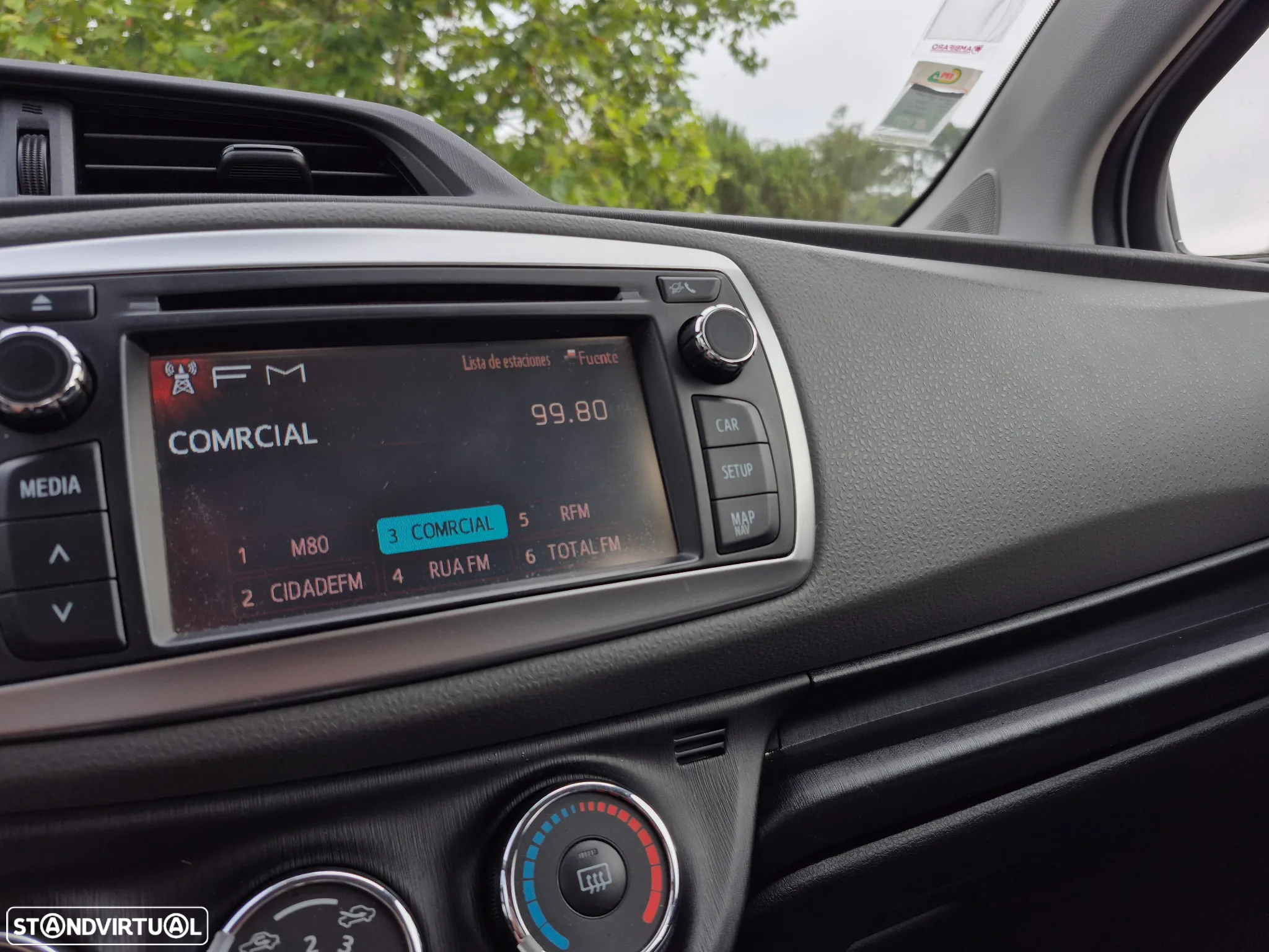 Toyota Yaris 1.33 VVT-i Comfort CVT+P.Style - 14