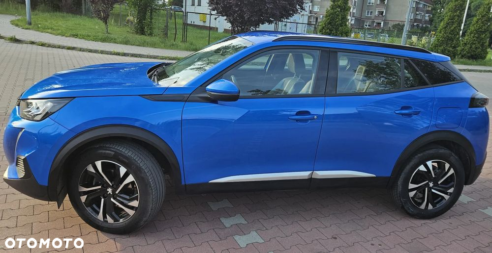 Peugeot 2008 1.2 PureTech Allure S&S EAT8 - 3
