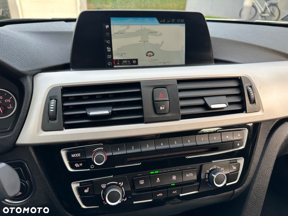 BMW Seria 3 318i Advantage - 21