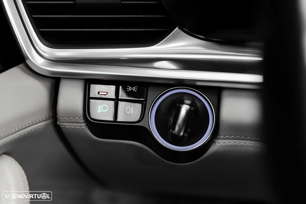 Porsche Panamera Sport Turismo 4 E-Hybrid - 32