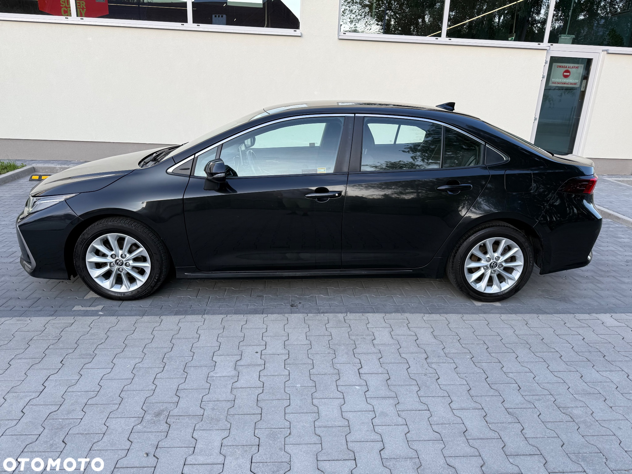 Toyota Corolla 1.8 Hybrid GPF Comfort - 8