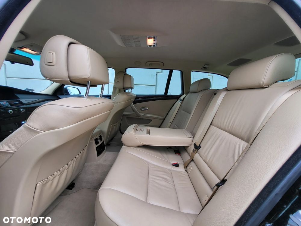 BMW Seria 5 520d - 21
