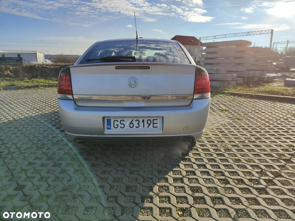 Vauxhall Vectra - 4
