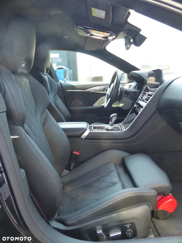 BMW M8 Competition - 16