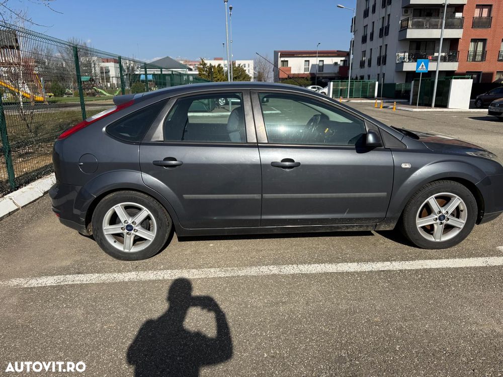 Ford Focus 1.6 TDCi Plus - 9