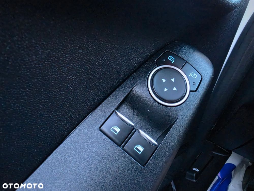 Ford Fiesta 1.1 COOL&CONNECT - 21