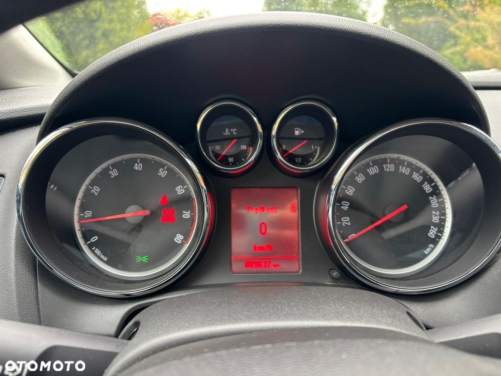 Opel Astra 1.4 Turbo Active - 10