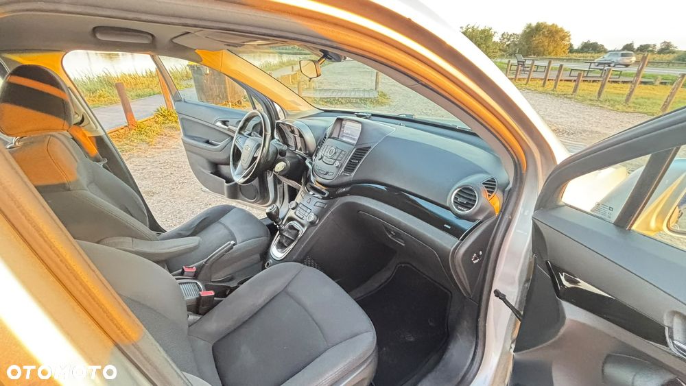 Chevrolet Orlando 2.0 D LTZ - 8