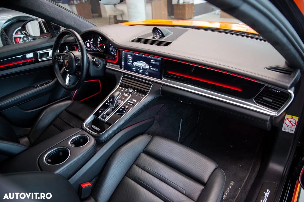 Porsche Panamera Turbo - 28