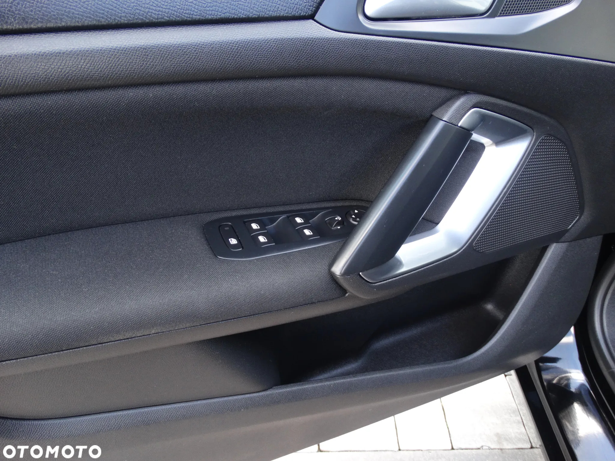 Peugeot 308 1.6 BlueHDi Business Line S&S - 17