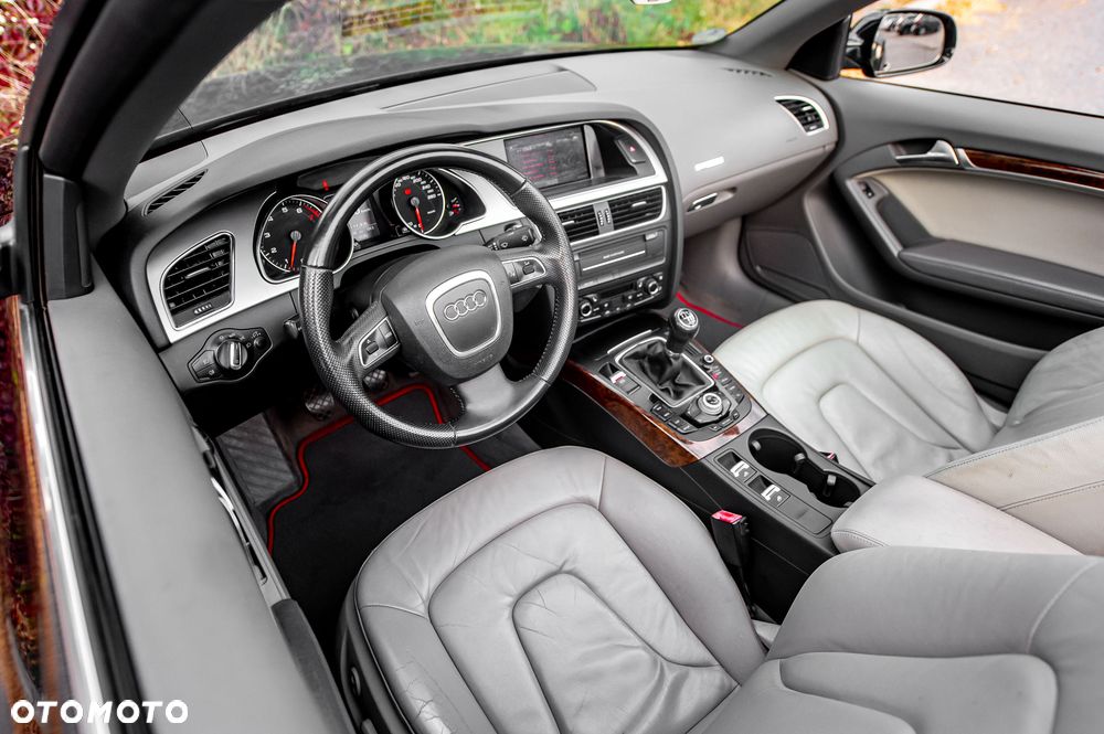 Audi A5 Cabrio 2.0 TFSI - 17
