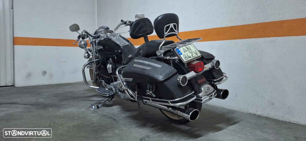 Harley-Davidson FLHRCI Road King Classic - 10